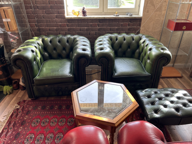 1250472-1 Chesterfield green and brown armchairs including small table