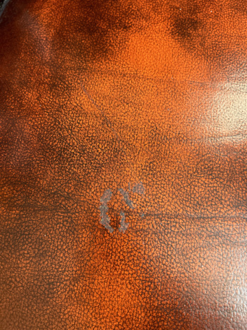 1250472-17 Chesterfield green and brown armchairs including small table