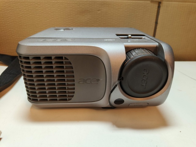 1237088-3 Projector Acer XD1270D
