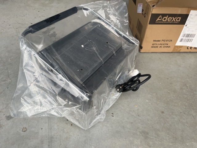 1194441-2 Sandwich grill Adexa PG 812A