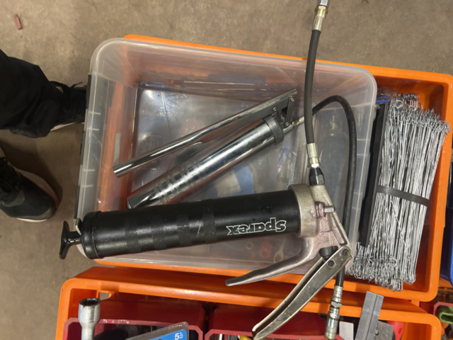 1069805-1 Fettsprutor 2st