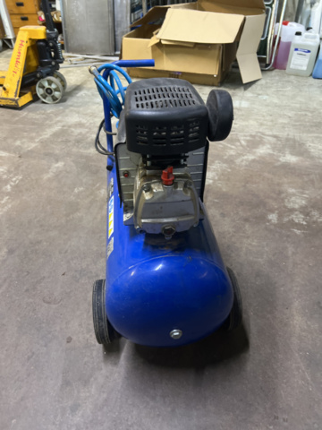 1069809-7 Scheppach HC54 compressor 50L 2 HP