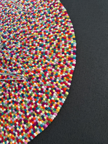 1250509-12 Table and 4 chairs Eames/Vitra - "DAR", carpet HAY