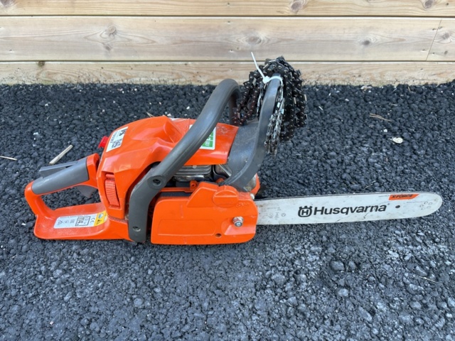1135587-2 Husqvarna 440 X-torq Chainsaw