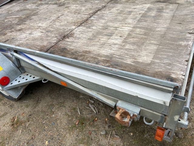 1237590-17 Biltransportsläp biltrailer  TIKI-TREILER 2000kg -2008