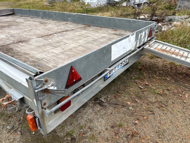 1237590-24 Biltransportsläp biltrailer  TIKI-TREILER 2000kg -2008
