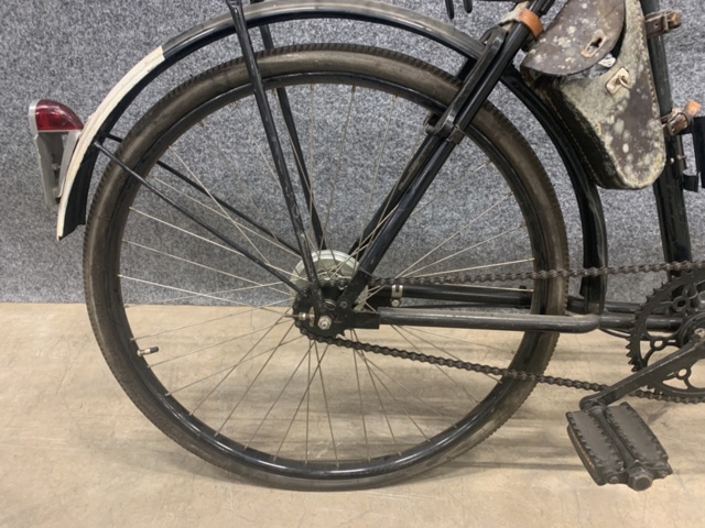 1260678-15 Swiss Army Bike 26"