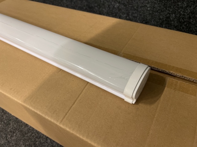 1261718-5 80 led luminaires 40W, 6000K