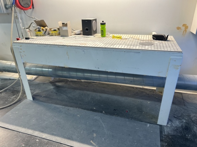Extraction table/Sanding table - PS Auction - We value the future ...