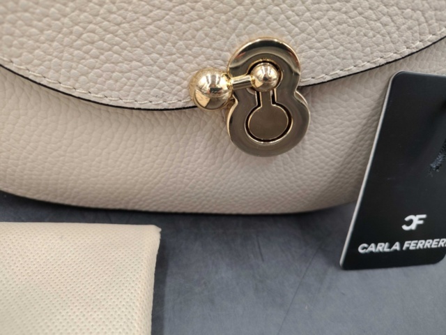 1254713-6 Carla Ferreri Esmeralda shoulder bag - Shipping included