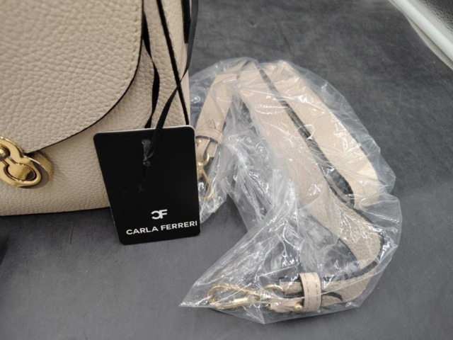 1254713-8 Carla Ferreri Esmeralda shoulder bag - Shipping included