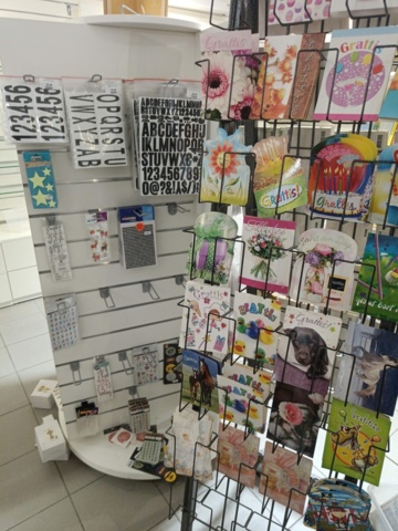 1130431-22 Large lot with courtship cards, labels and more including shop racks