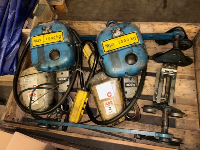 1194471-1 2 PC Telfrar (uninspected)