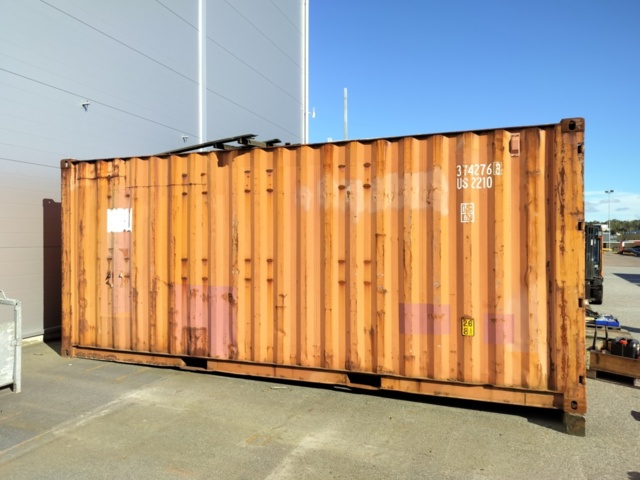 1135243-9 Container 20 fot med el och belysning