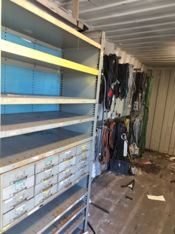 1135243-16 Container 20 fot med el och belysning