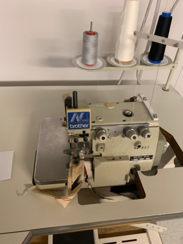 1261903-7 Sewing machine Brother EF4-N11