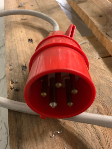 1261903-26 Sewing machine Brother EF4-N11