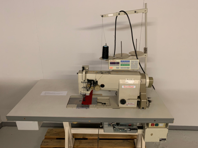1261904-4 Sewing machine Sunstar KM-750-7