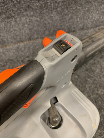 1262087-16 Leaf blower Hitachi RB24E