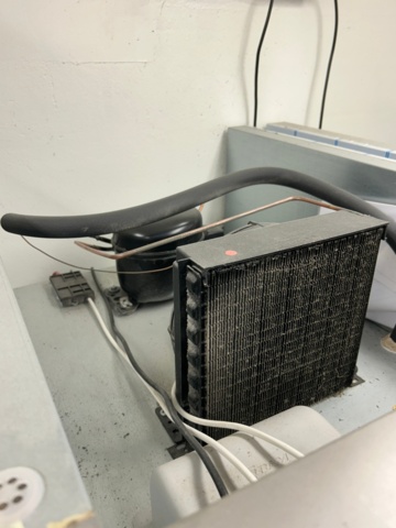 1249056-5 Refrigerator Gram Snowflake K605 RH C - 2015