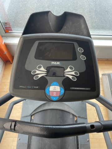 1223571-4 Treadmill Pulse ascent