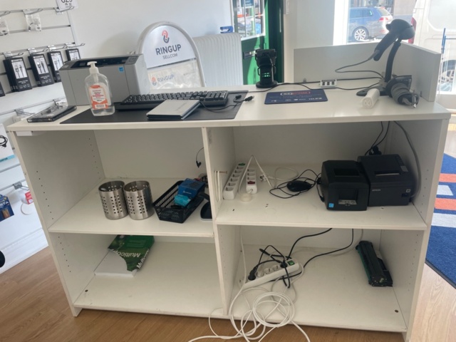 1223628-2 Reception desk, printer, receipt printer and more