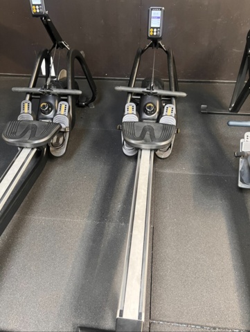 1260244-8 Rowing machine Matrix Rower