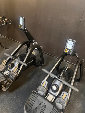 1260244-9 Rowing machine Matrix Rower