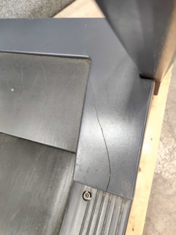 1264901-8 Treadmill Cybex 710T