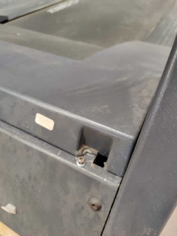 1264901-35 Treadmill Cybex 710T