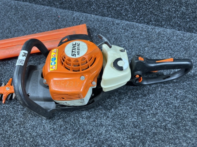 1243361-3 Hedge trimmer Stihl hs81rc