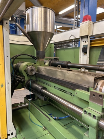 1065025-20 Injection molding machine Arburg Allrounder 470V 2000-675 - 1992