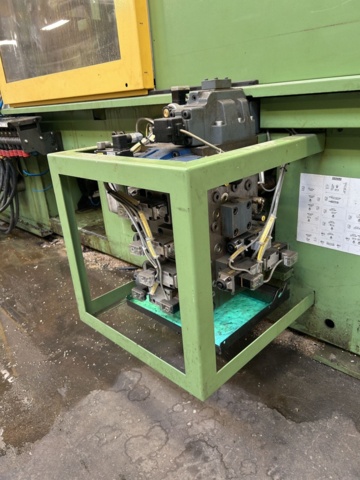 1065025-30 Injection molding machine Arburg Allrounder 470V 2000-675 - 1992