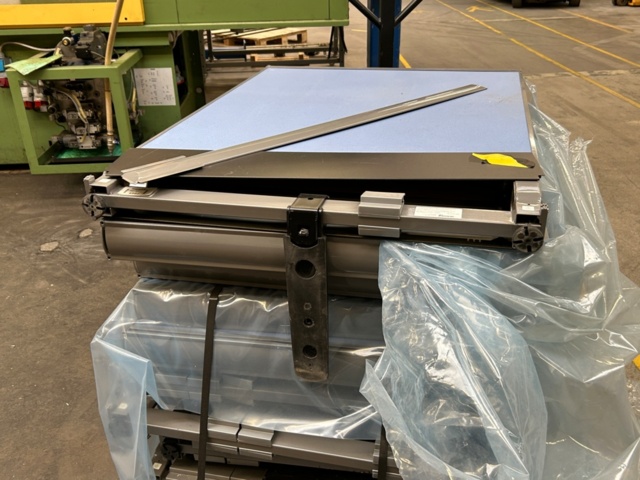 1249081-2 Screen separator 9 pcs - Kinnarps Zonit