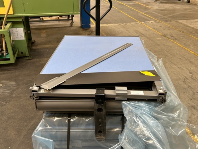 1249081-5 Screen separator 9 pcs - Kinnarps Zonit