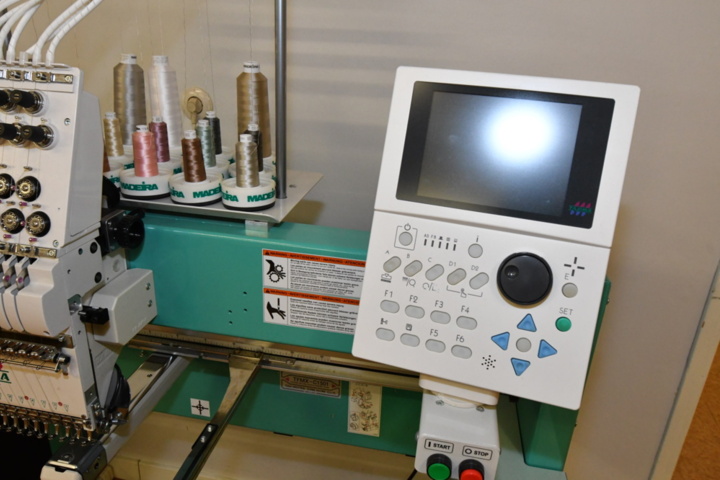 1265699-4 Tajima TFMX-C1501 (450×520) S Embroidery machine