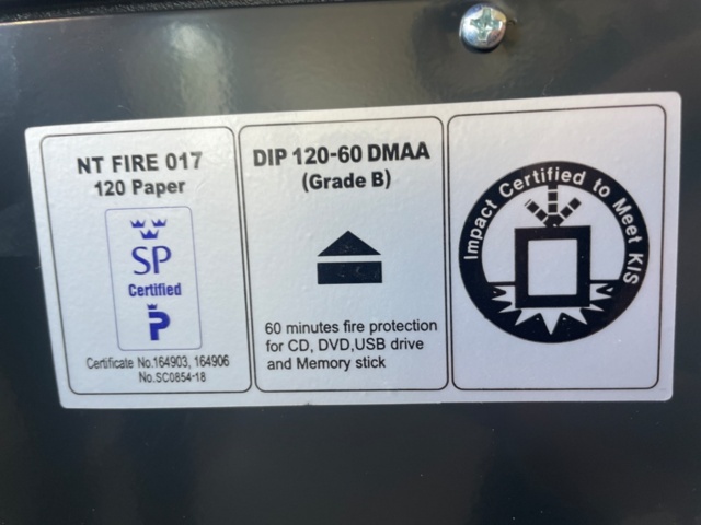 1225116-3 Safe - Lomax NT Fire 017