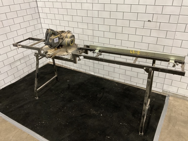 1206826-3 Table saw ELU including table