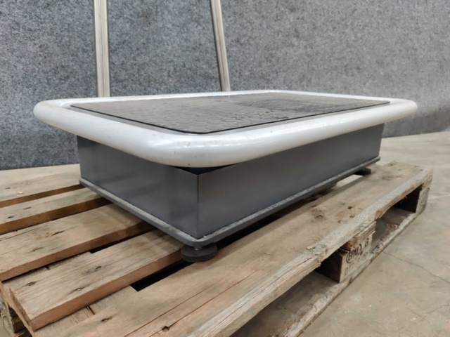1264927-5 Vibrating plate Pro Vib - Not complete