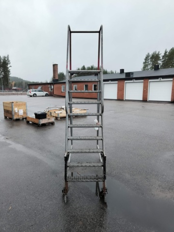 1237157-2 Ladder / Plateau