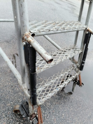 1237157-5 Ladder / Plateau