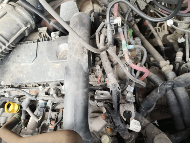 1237167-65 Tractor Renault Master 3.5 T 2.3 dCi -2012