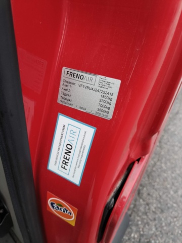 1237167-75 Tractor Renault Master 3.5 T 2.3 dCi -2012