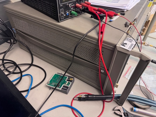 1240486-5 Network Analyzer - HP 8753D