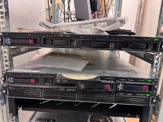 1240502-1 Server 3 pcs - HP Proliant DL320 G6