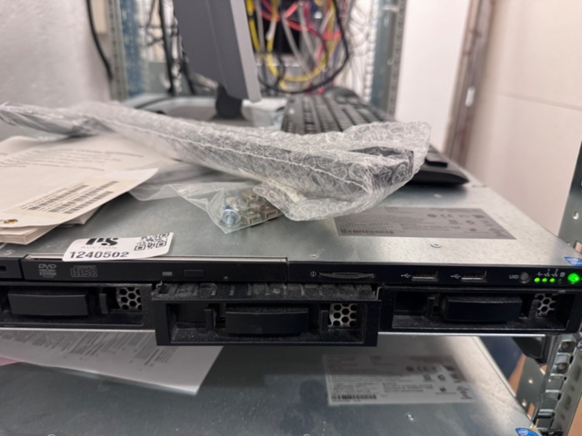 1240502-3 Server 3 pcs - HP Proliant DL320 G6