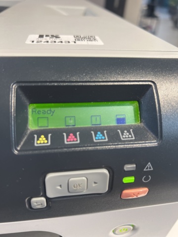 1243431-4 Printer with toner and shredder - HP Color LaserJet CP5225