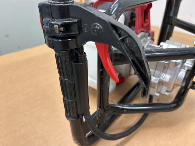 1264127-8 Meec Soil drilling machine with drill 200mm