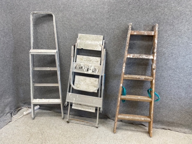 3 ladders - PS Auction - We value the future - Largest in net auctions