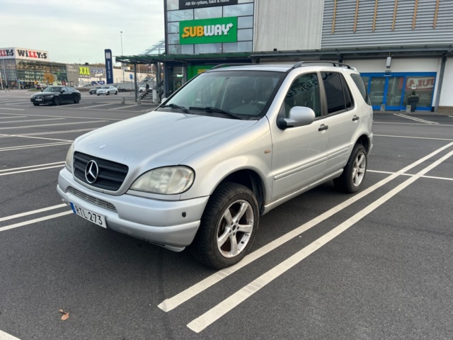 1263068-1 Mercedes-Benz ML 230 Manual, 150hp, 1999